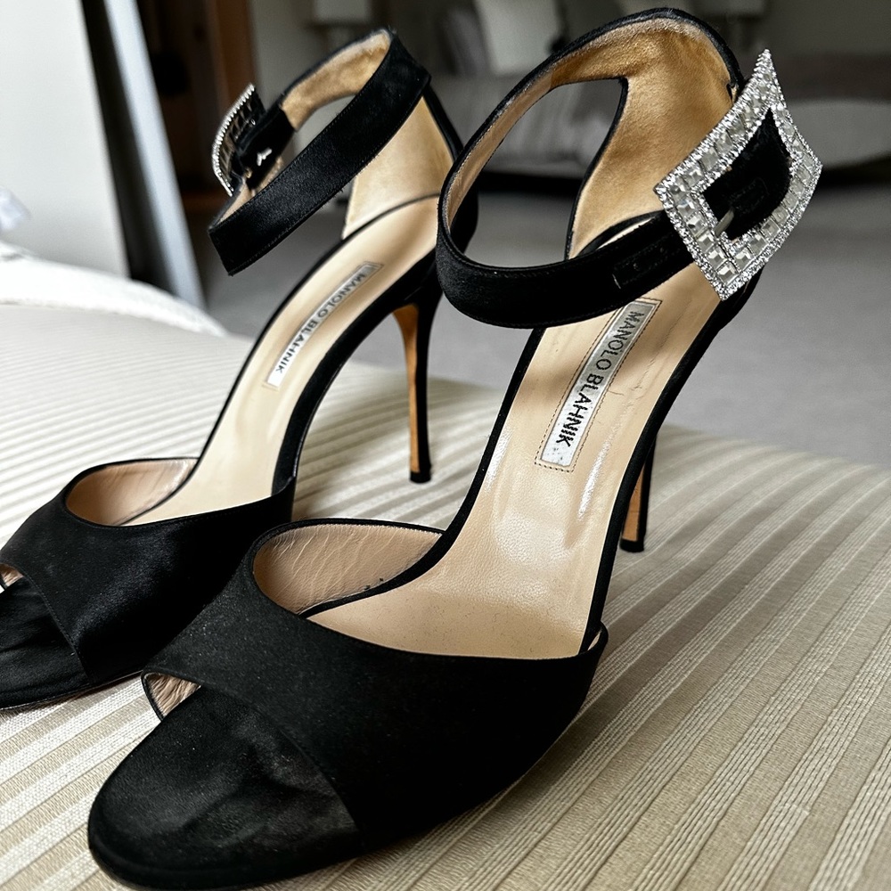 Manolo Blahnik stiletto sandal with buckle- size 39.5